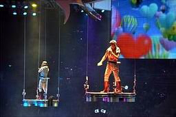 Concert Stage Design - FAHRENHEIT WORLD TOUR CONCERT 2008-2009 PIC-6