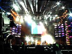 Concert Stage Design - Rehearsal of Fly-in Cross